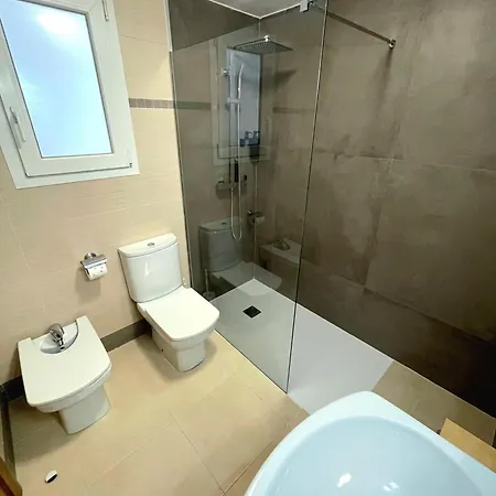 Apartment Luga A 200m De La Playa, En El Centro De