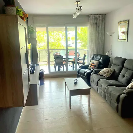 Apartment Luga A 200m De La Playa, En El Centro De *